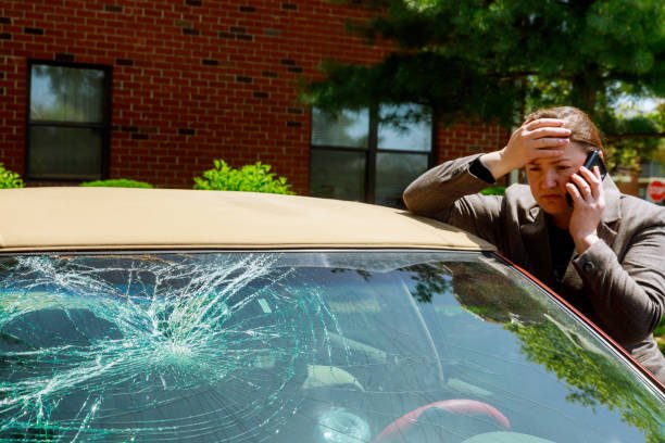 Signs You Need To Replce Your Windshield